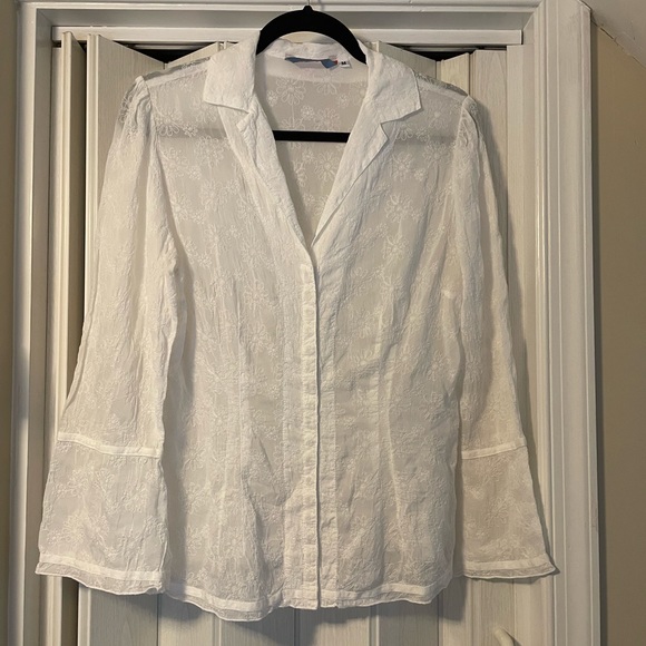 Johnny Was White Floral Embroidered Snap Down Top. Like New!! - Picture 1 of 11
